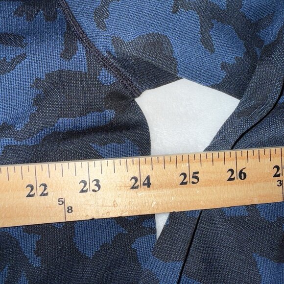 Mens UNRL Quarter Zip Pullover Blue Camo Golf Stretch Long Sleeve Size XLarge - Picture 3 of 7